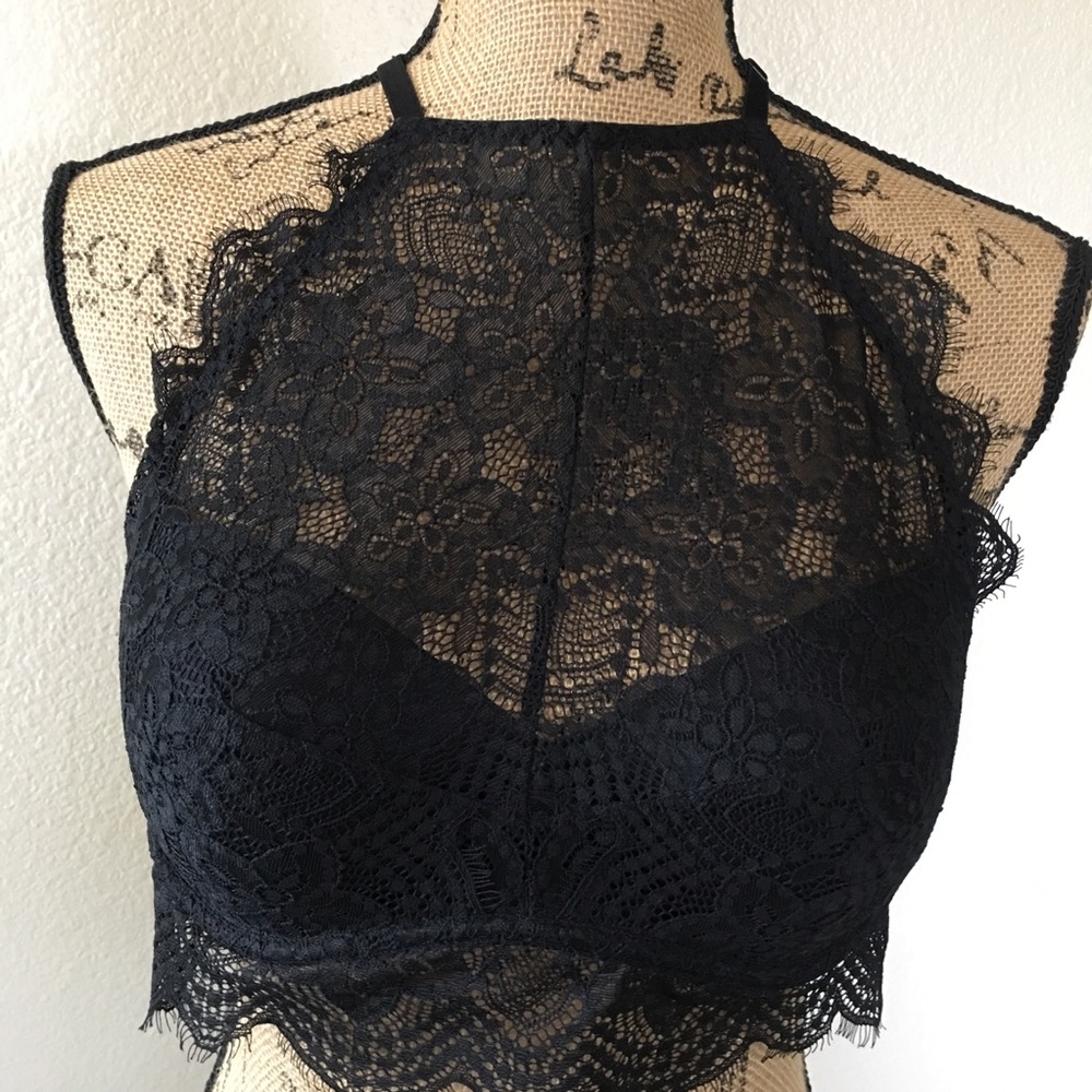 PINK push up/ Pigeonnat black lace bralette